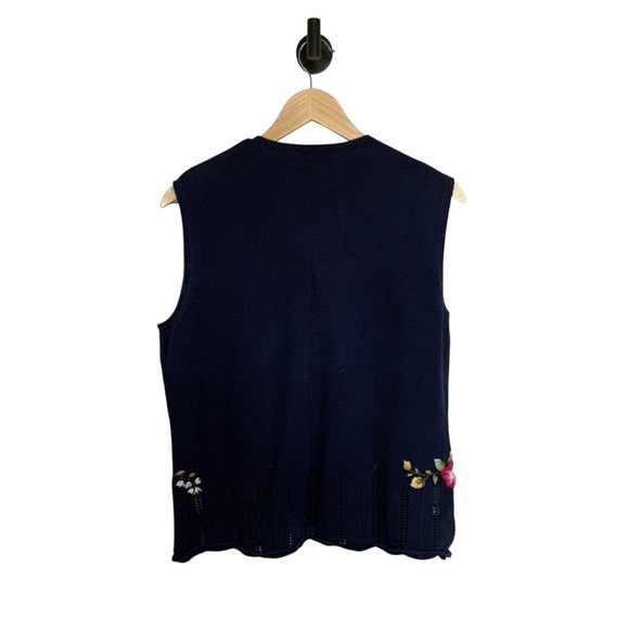 VINTAGE 90s Susan Bristol Hand Embroidered Floral Sweater Vest Navy Multi M - Picture 8 of 10